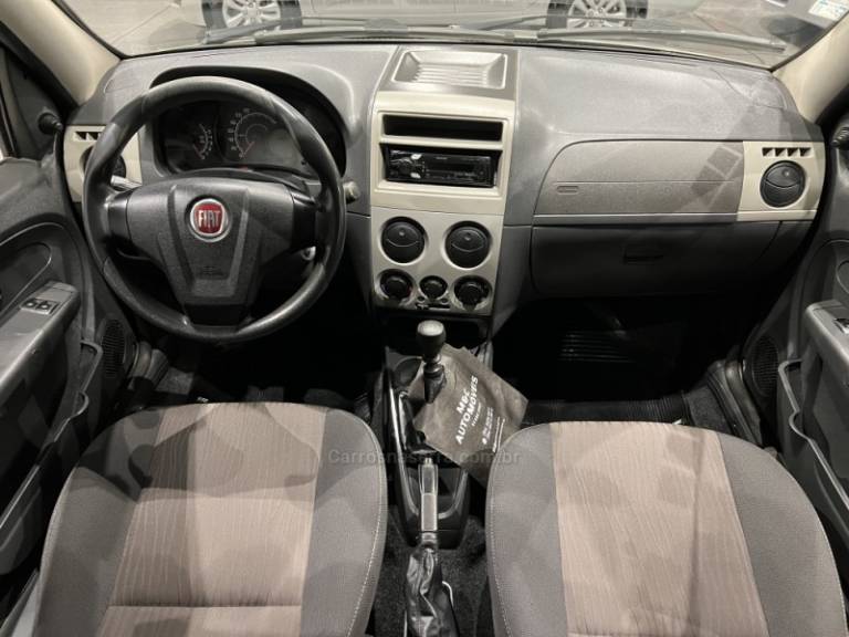 FIAT - PALIO - 2015/2015 - Cinza - R$ 32.900,00