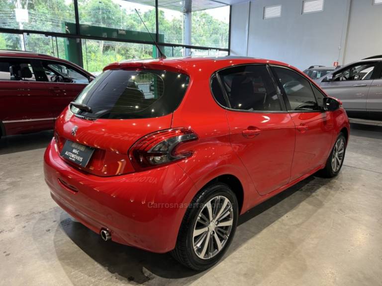 PEUGEOT - 208 - 2018/2019 - Vermelha - R$ 63.900,00