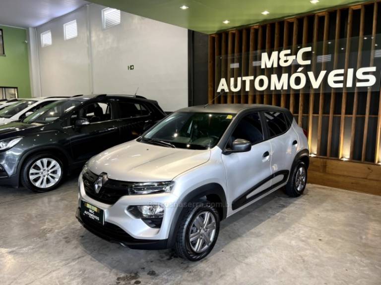 RENAULT - KWID - 2022/2023 - Prata - R$ 49.900,00