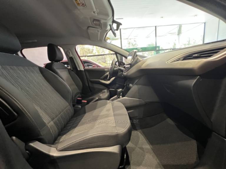 PEUGEOT - 2008 - 2019/2020 - Vermelha - R$ 65.900,00