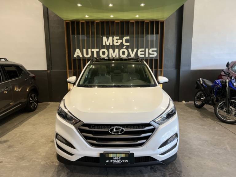 HYUNDAI - TUCSON - 2021/2022 - Branca - R$ 119.900,00