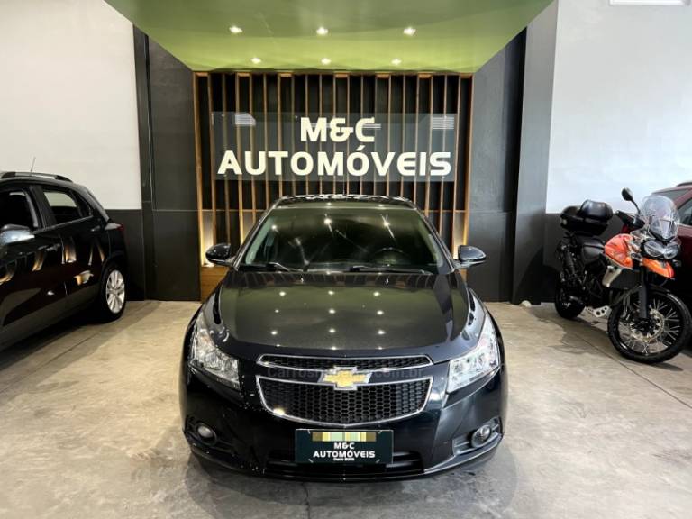 CHEVROLET - CRUZE - 2014/2014 - Preta - R$ 57.900,00