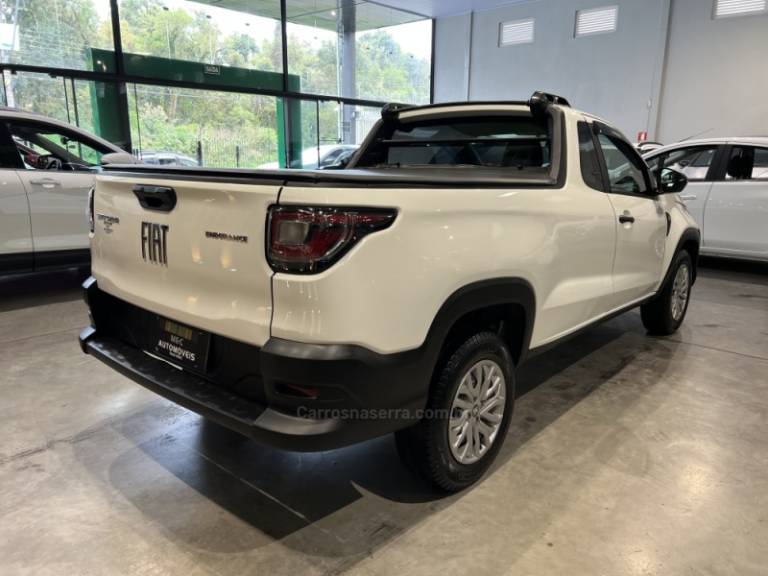 FIAT - STRADA - 2023/2023 - Branca - R$ 74.900,00