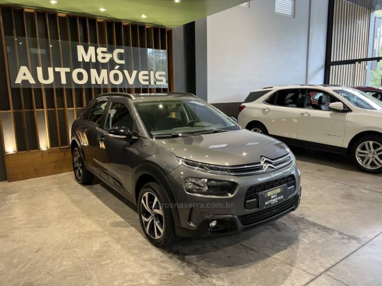 CITROËN - C4 CACTUS - 2022/2022 - Cinza - R$ 77.900,00