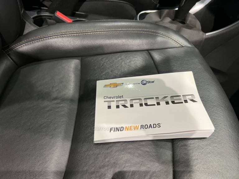 CHEVROLET - TRACKER - 2018/2018 - Cinza - R$ 89.900,00