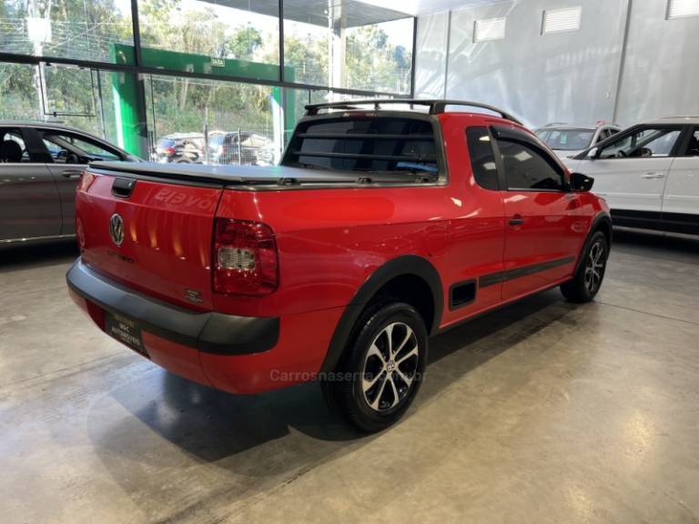 VOLKSWAGEN - SAVEIRO - 2012/2013 - Vermelha - R$ 48.900,00