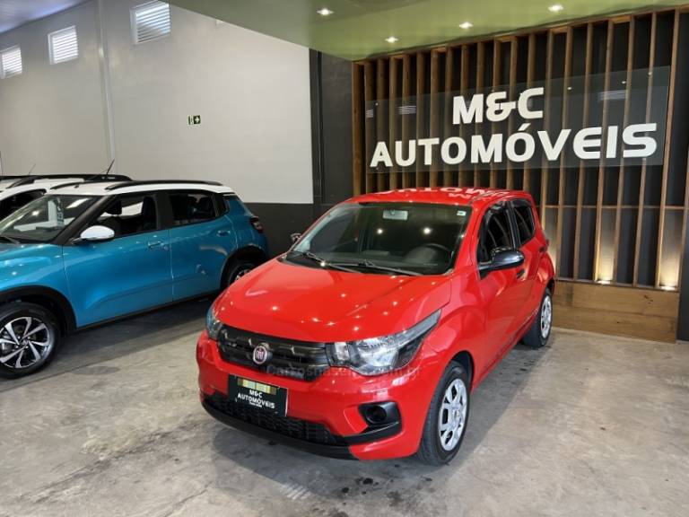 FIAT - MOBI - 2017/2017 - Vermelha - R$ 41.900,00