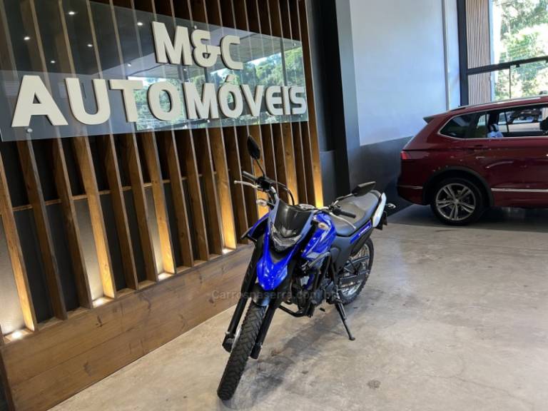 YAMAHA - XTZ 250 - 2021/2022 - Azul - R$ 22.900,00