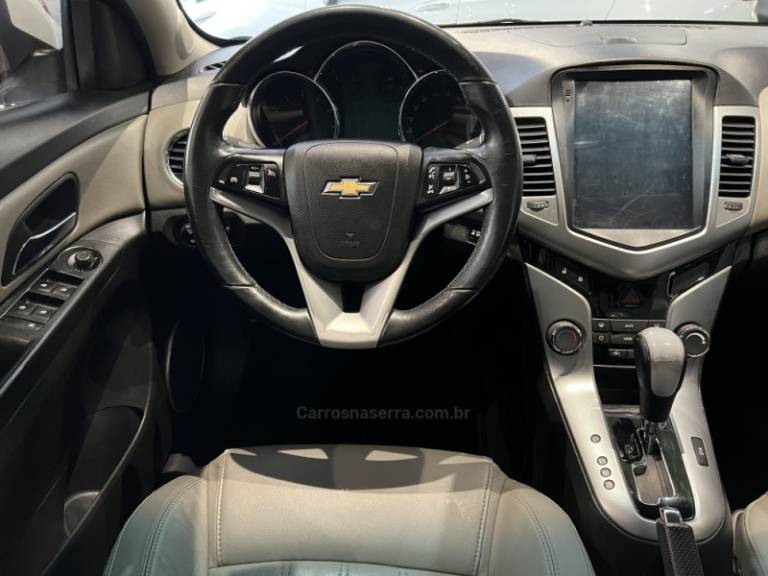 CHEVROLET - CRUZE - 2013/2013 - Branca - R$ 58.900,00