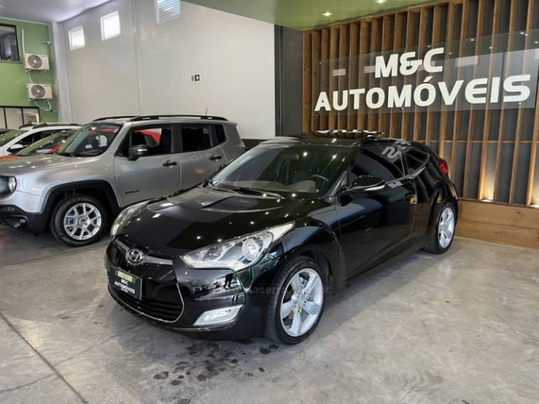 HYUNDAI - VELOSTER - 2011/2012 - Preta - R$ 59.900,00