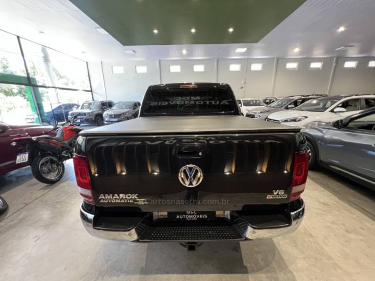 VOLKSWAGEN - AMAROK - 2019/2019 - Preta - R$ 150.900,00
