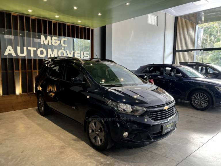CHEVROLET - SPIN - 2023/2023 - Azul - R$ 79.900,00