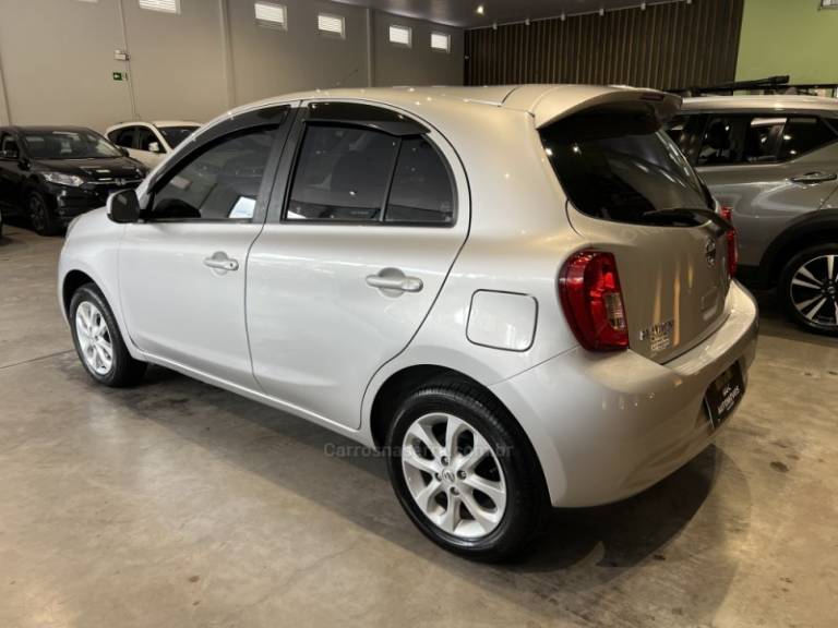 NISSAN - MARCH - 2019/2020 - Prata - R$ 58.900,00