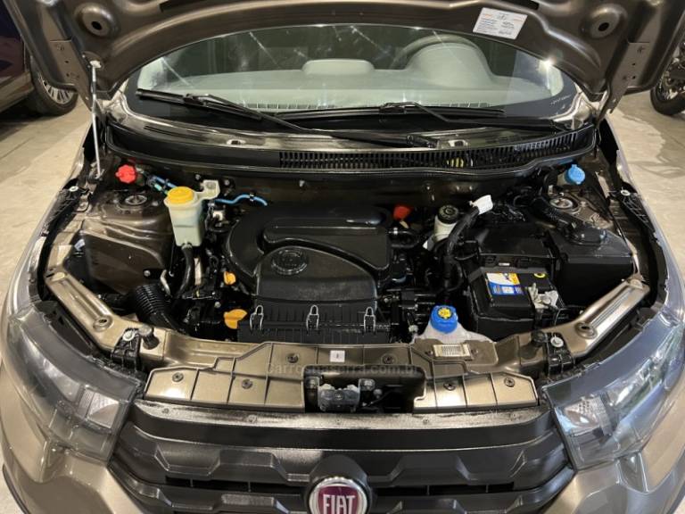 FIAT - MOBI - 2017/2018 - Cinza - R$ 47.900,00