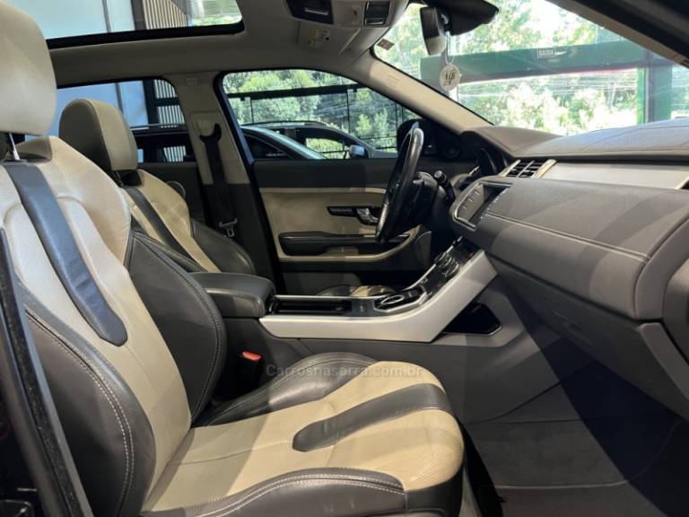 LAND ROVER - RANGE ROVER EVOQUE - 2012/2013 - Preta - R$ 98.900,00