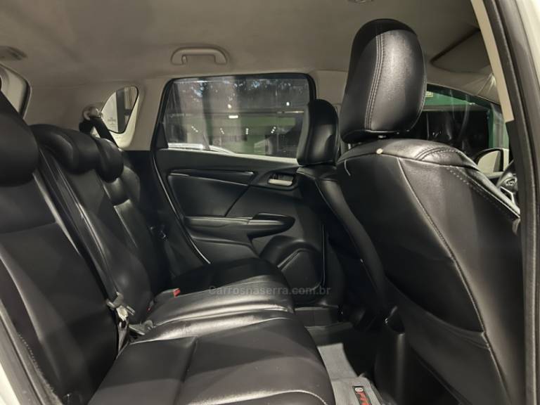 HONDA - FIT - 2014/2015 - Branca - R$ 64.900,00