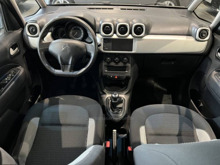 CITROËN - AIRCROSS - 2016/2017 - Prata - R$ 51.900,00