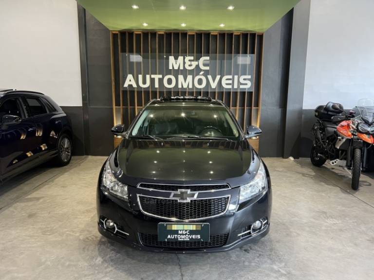 CHEVROLET - CRUZE - 2014/2014 - Preta - R$ 68.900,00