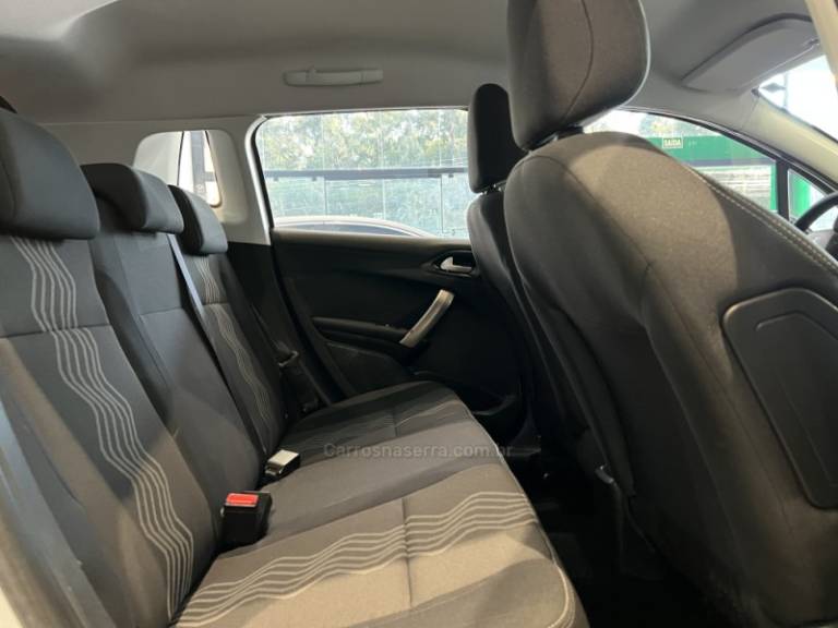 PEUGEOT - 2008 - 2018/2019 - Branca - R$ 59.900,00