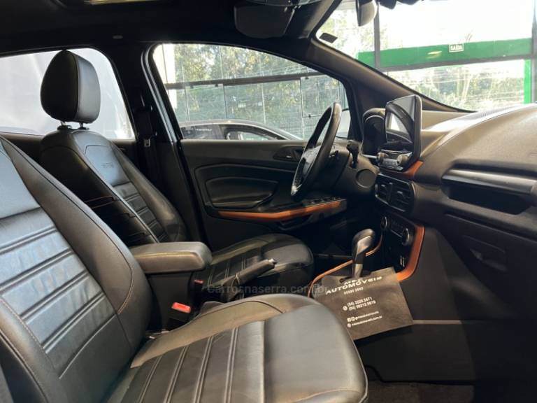 FORD - ECOSPORT - 2019/2020 - Preta - R$ 81.900,00