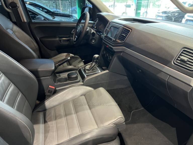 VOLKSWAGEN - AMAROK - 2018/2018 - Cinza - R$ 144.900,00