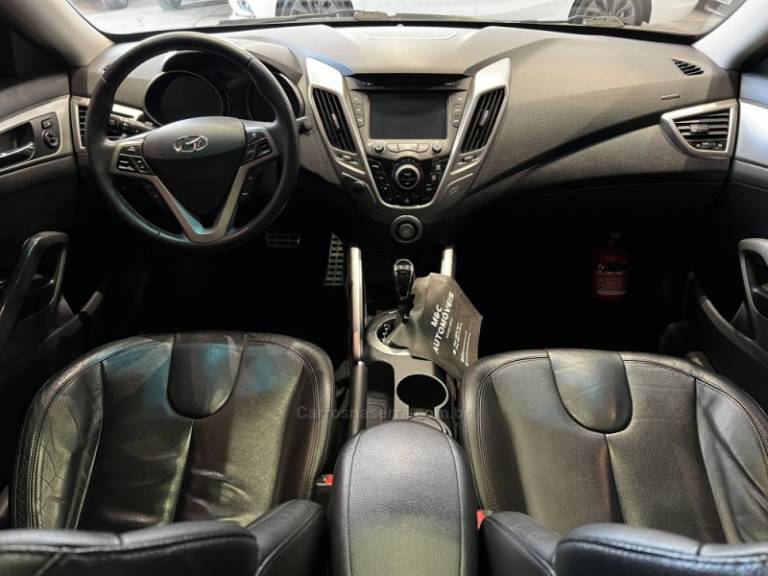 HYUNDAI - VELOSTER - 2011/2012 - Preta - R$ 59.900,00