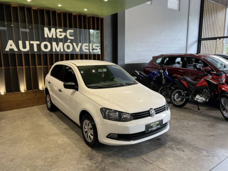 VOLKSWAGEN - GOL - 2013/2014 - Branca - R$ 42.900,00