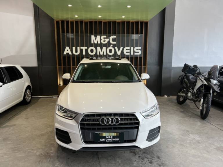 AUDI - Q3 - 2015/2016 - Branca - R$ 93.900,00