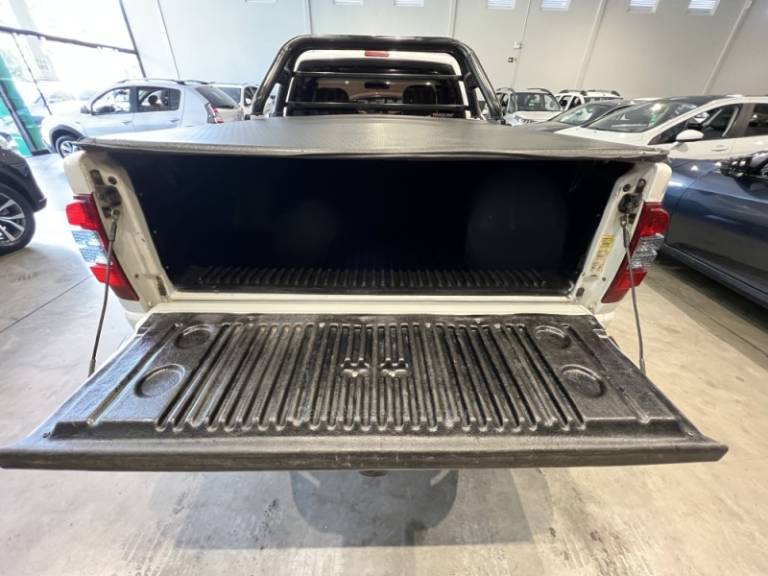 CHEVROLET - S10 - 2009/2009 - Branca - R$ 58.900,00