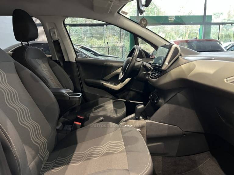 PEUGEOT - 2008 - 2018/2018 - Branca - R$ 59.900,00