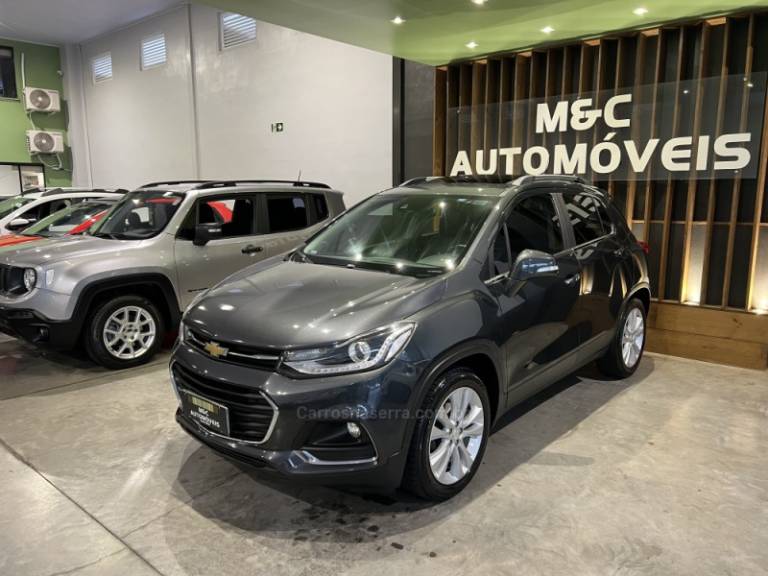 CHEVROLET - TRACKER - 2018/2018 - Cinza - R$ 86.900,00