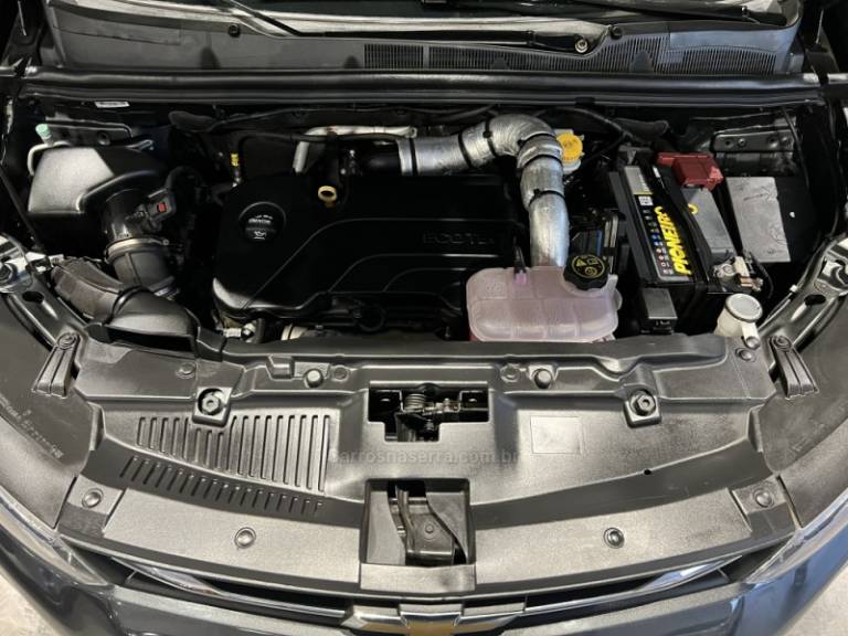 CHEVROLET - TRACKER - 2018/2018 - Cinza - R$ 89.900,00