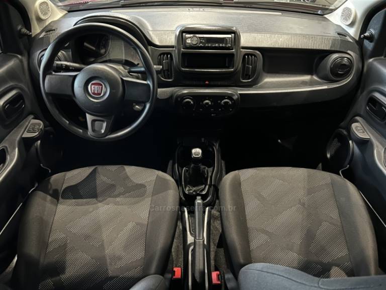 FIAT - MOBI - 2017/2017 - Vermelha - R$ 41.900,00