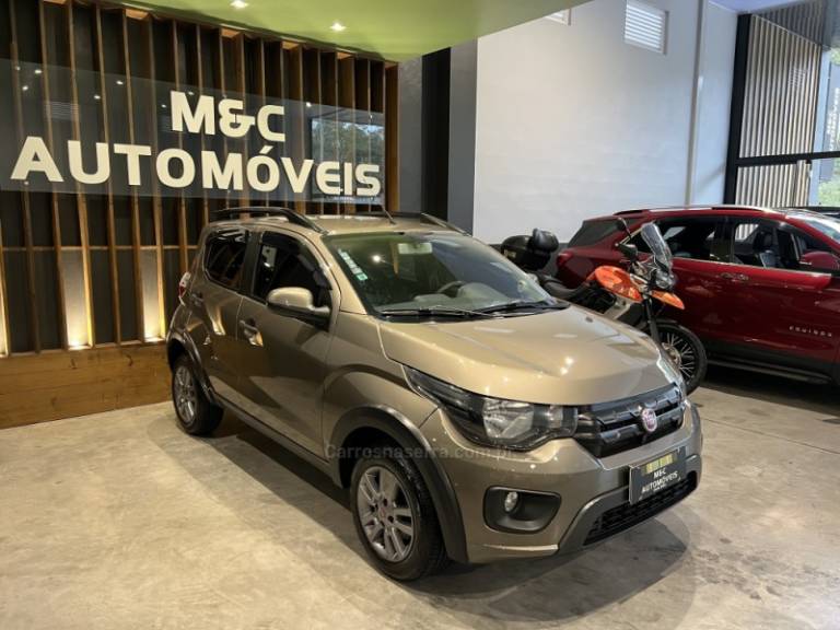 FIAT - MOBI - 2017/2018 - Cinza - R$ 47.900,00