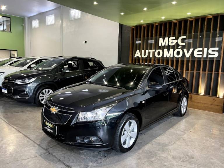 CHEVROLET - CRUZE - 2014/2014 - Preta - R$ 57.900,00