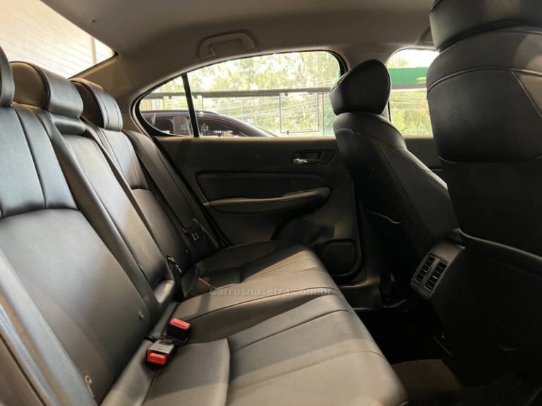 HONDA - CITY - 2023/2023 - Cinza - R$ 107.900,00