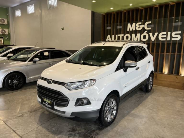 FORD - ECOSPORT - 2013/2014 - Branca - R$ 59.900,00