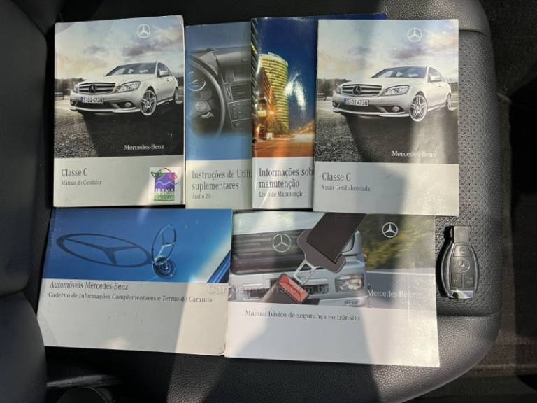 MERCEDES-BENZ - C 180 K - 2010/2010 - Prata - R$ 54.900,00