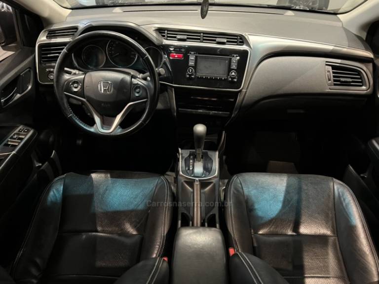 HONDA - CITY - 2017/2017 - Marrom - R$ 74.900,00