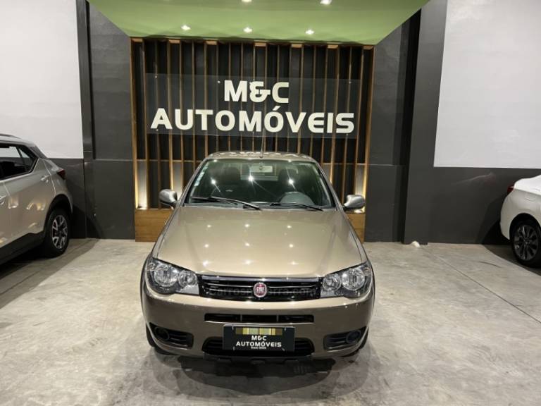 FIAT - PALIO - 2015/2015 - Cinza - R$ 32.900,00