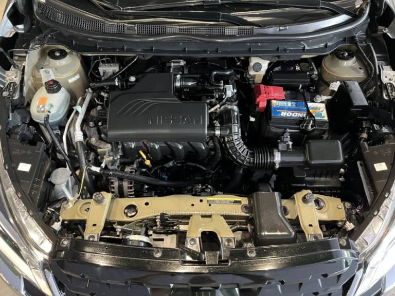 NISSAN - KICKS - 2022/2022 - Cinza - R$ 95.900,00