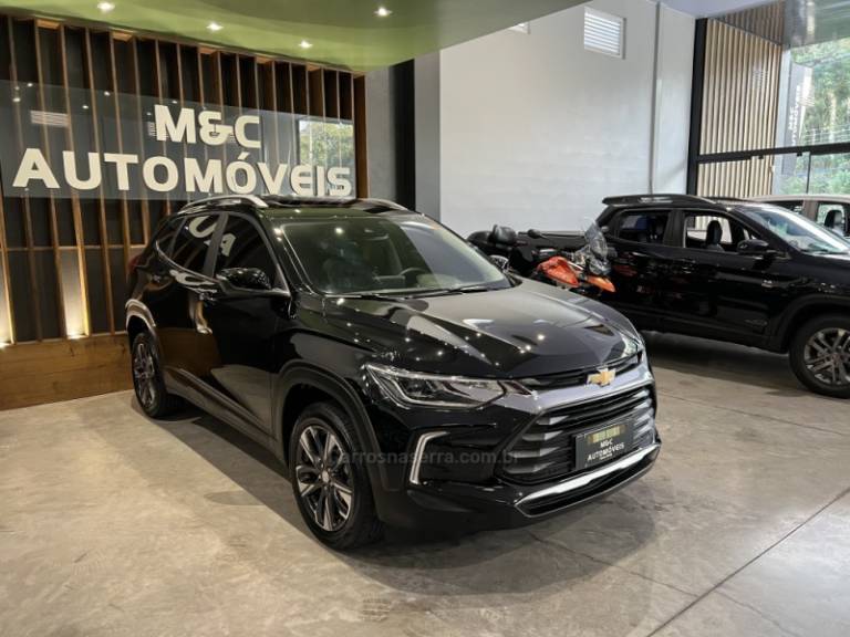 CHEVROLET - TRACKER - 2020/2021 - Preta - R$ 105.900,00