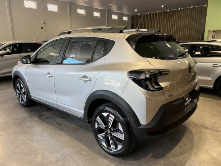 RENAULT - KARDIAN - 2024/2025 - Prata - R$ 102.900,00