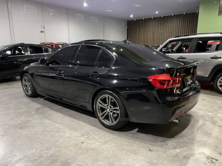 BMW - 320I - 2017/2017 - Preta - R$ 127.900,00
