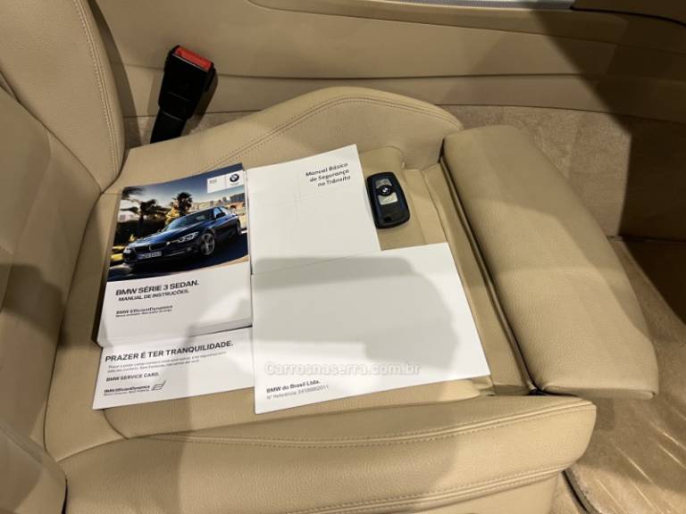 BMW - 320I - 2017/2017 - Preta - R$ 127.900,00