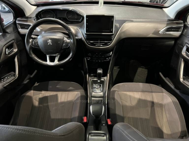 PEUGEOT - 2008 - 2018/2018 - Vermelha - R$ 65.900,00