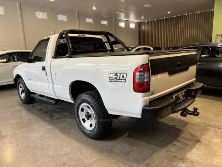 CHEVROLET - S10 - 2009/2009 - Branca - R$ 58.900,00