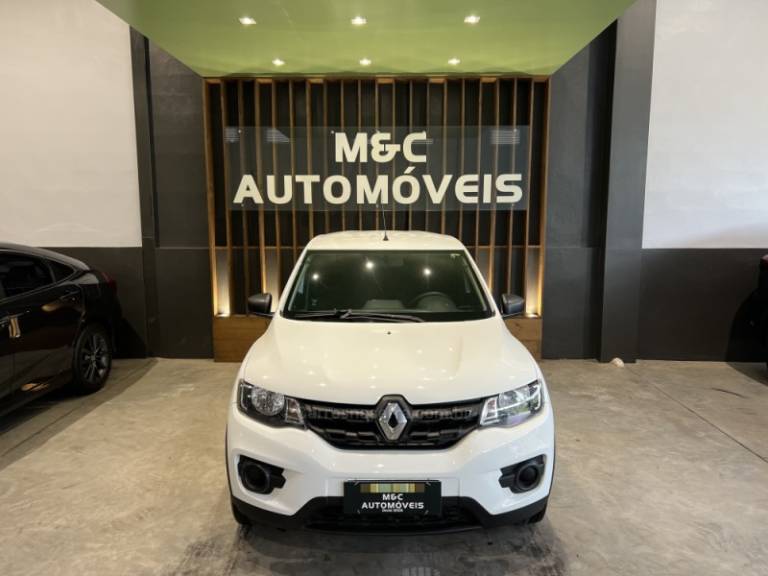 RENAULT - KWID - 2021/2022 - Branca - R$ 44.900,00
