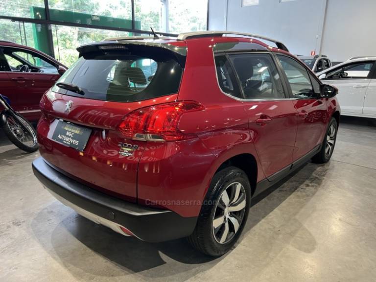 PEUGEOT - 2008 - 2018/2018 - Vermelha - R$ 65.900,00
