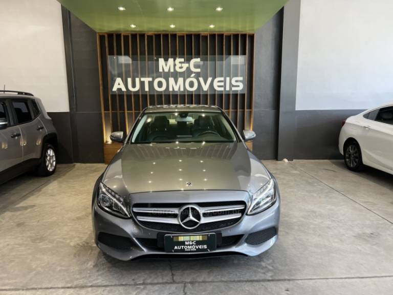 MERCEDES-BENZ - C 180 - 2018/2018 - Cinza - R$ 109.900,00